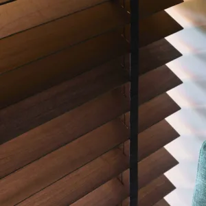 Rideaux, stores et accessoires sur mesure – Image 12